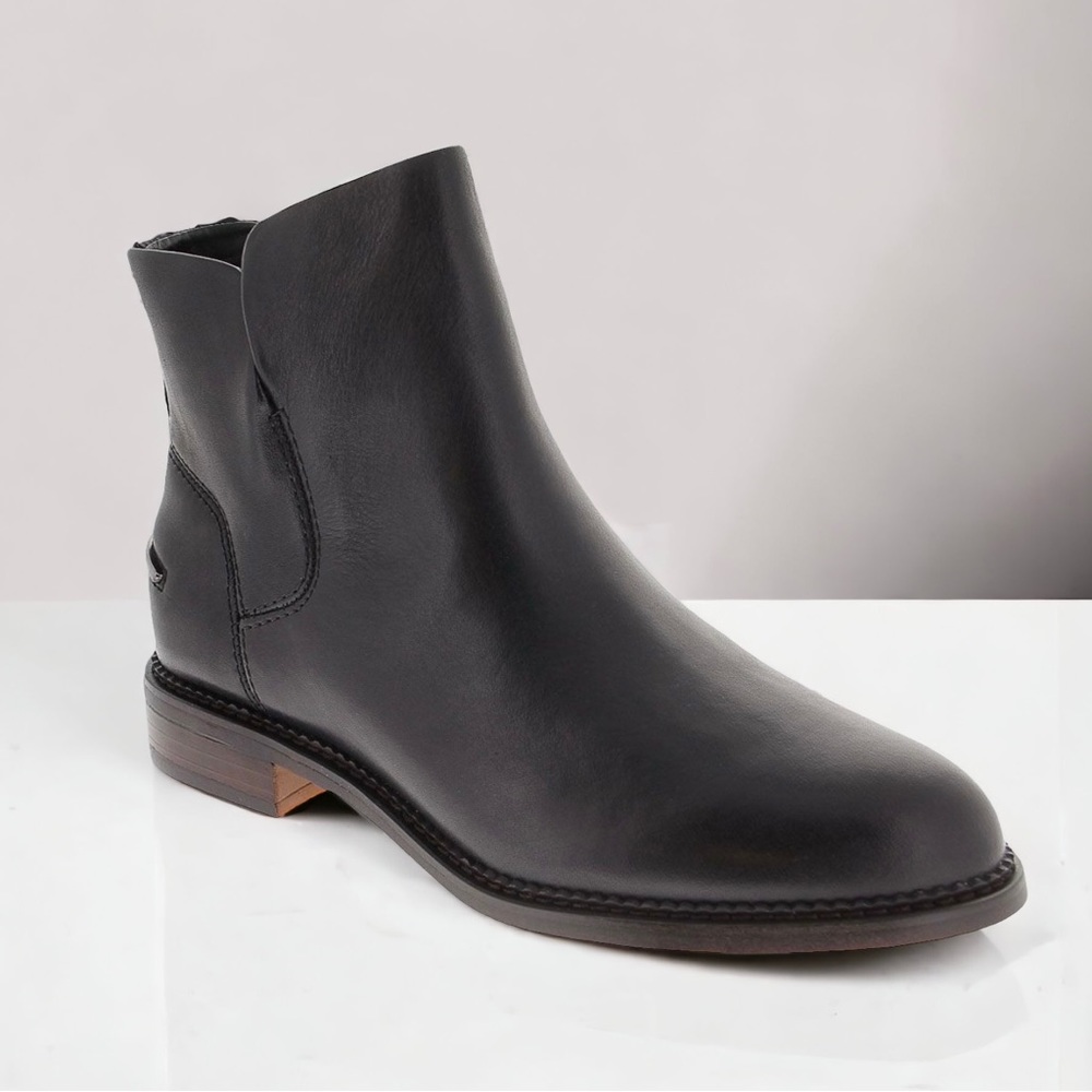 Franco Sarto Happily ankle boots
